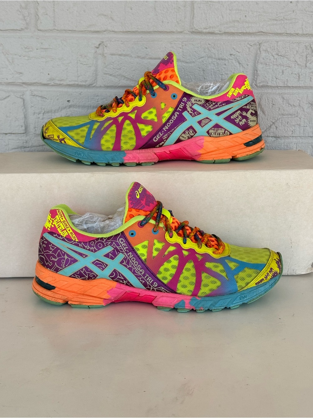 Asics Gel Noosa Tri 9 Running Shoes Women's 8.5